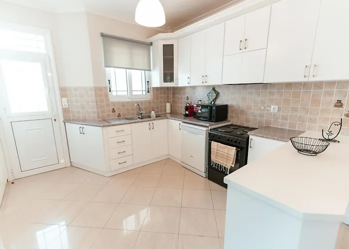 Mr. Sergio * Ambávrisz